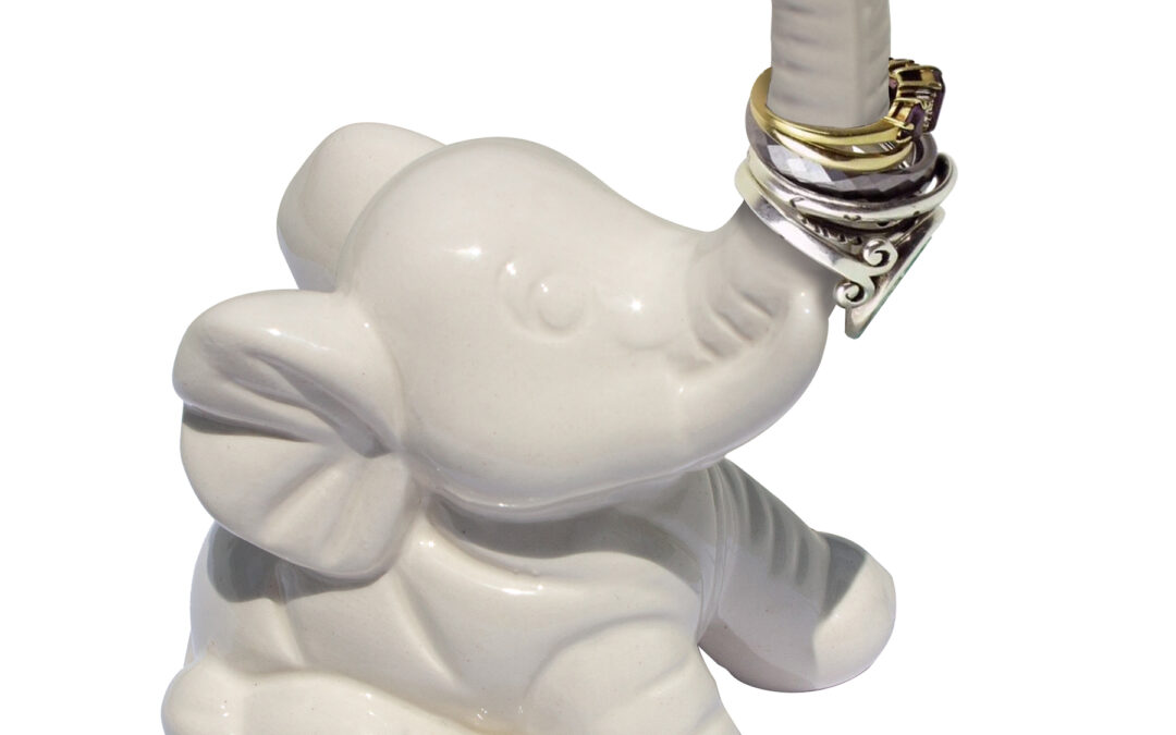 Ceramic Lucky Elephant Ring Holder